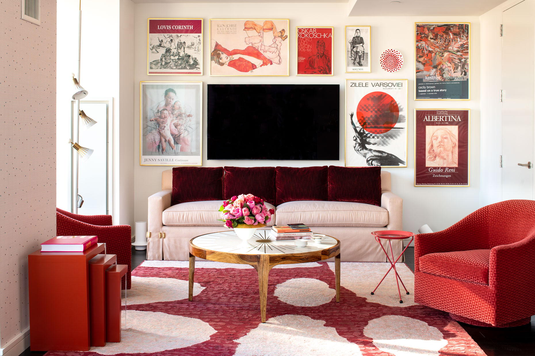 Modern pink living room 
